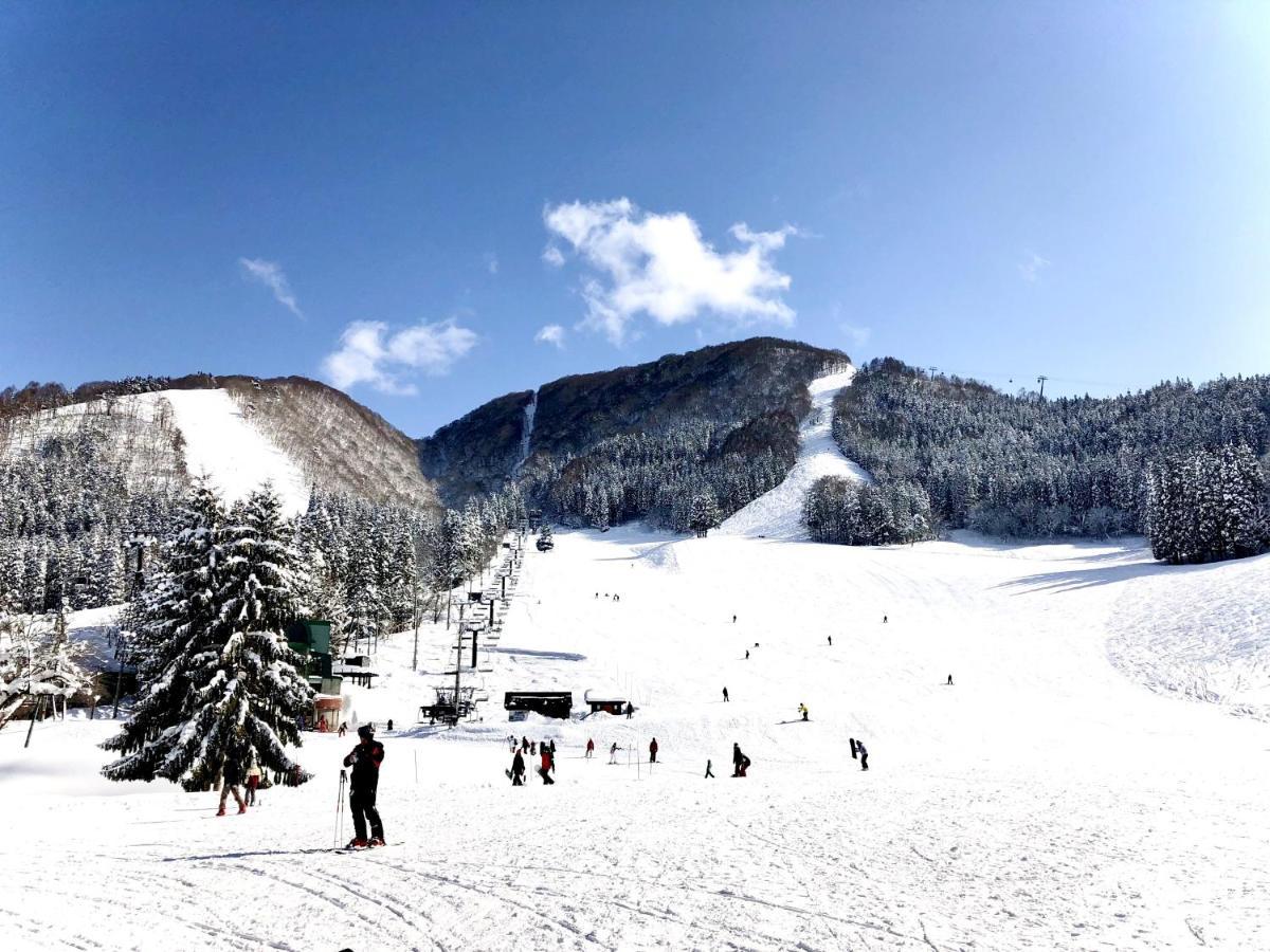 Kawatatsu Hotel Nozawa Luaran gambar